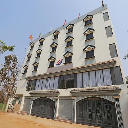 Super Capital O Sai Jagannath Hotel Khandagiri Exterior photo