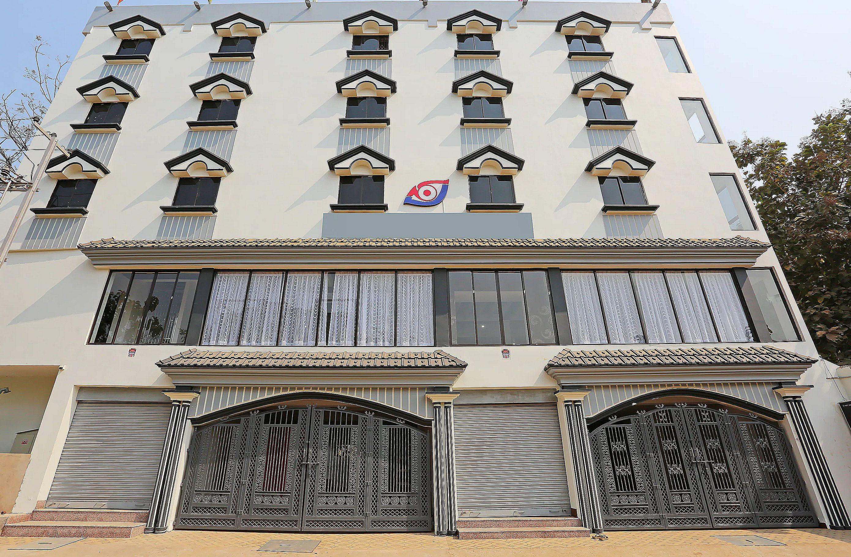 Super Capital O Sai Jagannath Hotel Khandagiri Exterior photo