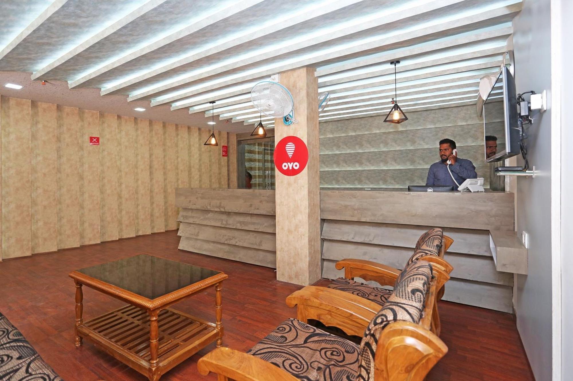 Super Capital O Sai Jagannath Hotel Khandagiri Exterior photo